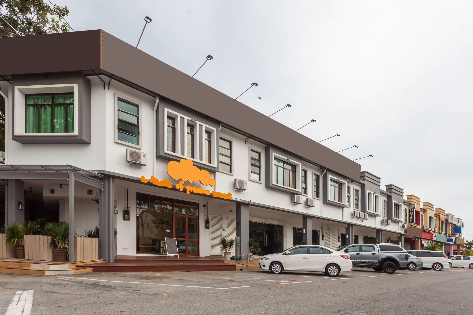 Zen Rooms Pertam Jaya Malacca Exterior photo